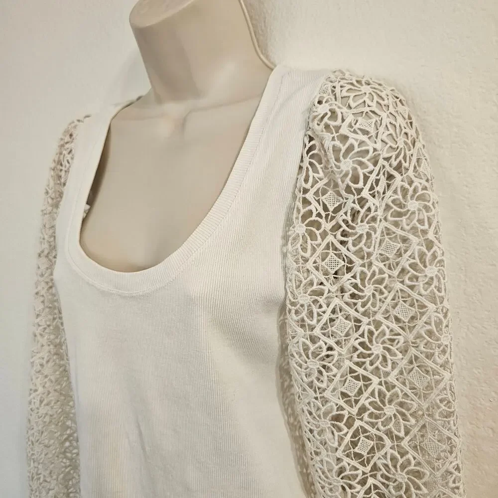 Anthropologie white scoop